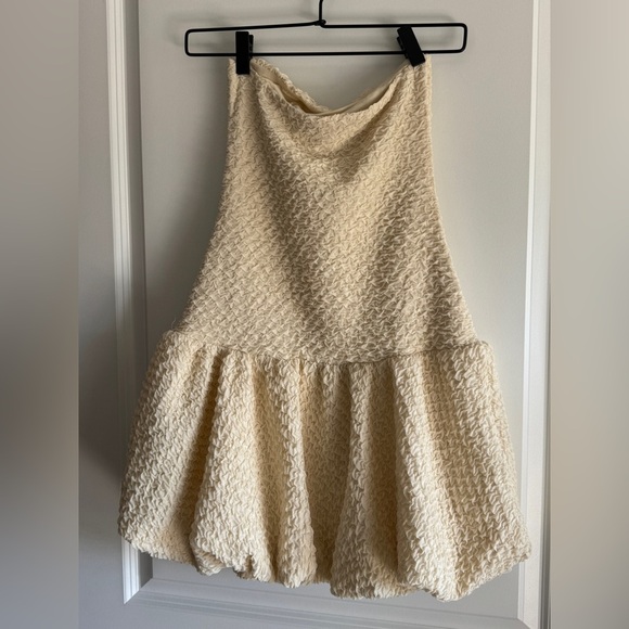 H&M Cream Strapless Dress - Picture 5 of 10